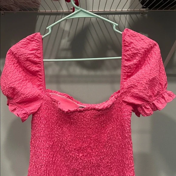 Zara Vibrant Pink Ruffle Dress - Picture 4 of 6